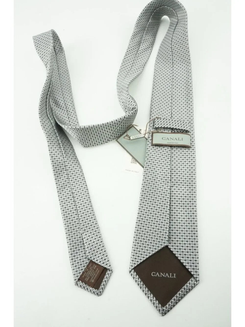 Canali Stainless Graphite Gray Geometric Silk Tie Brand New With Tags